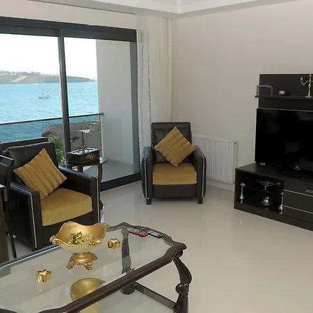 Apartament Saatli Çeşme