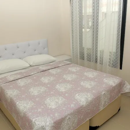Saatli Apartment Çeşme