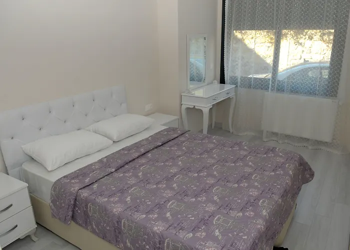 Apartament Saatli *